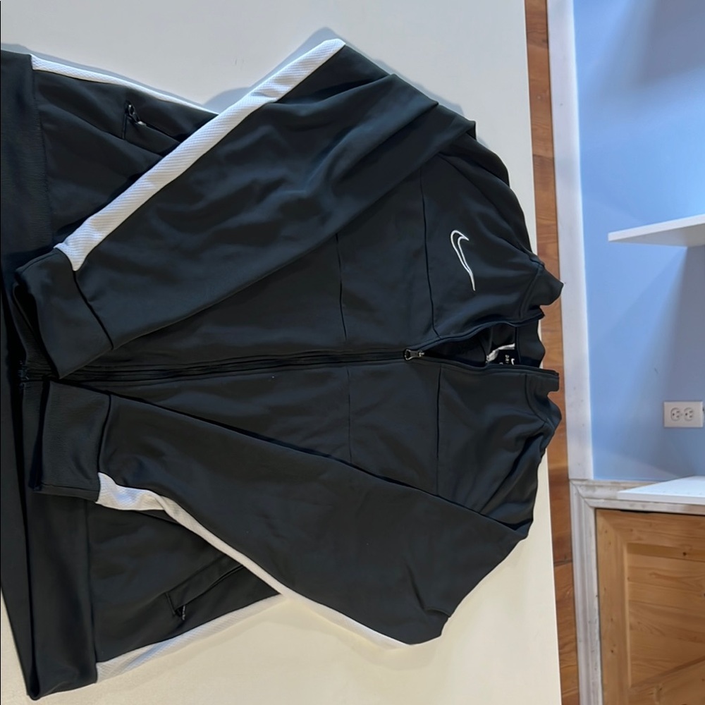 Nike Black and White women’s Jacket